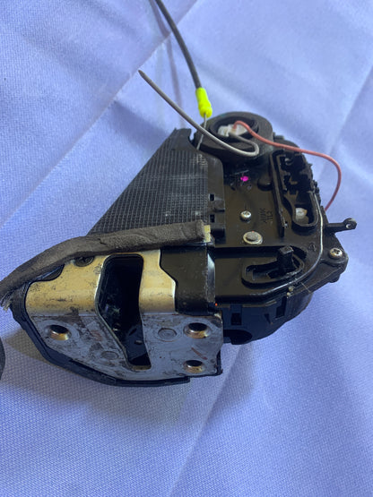 Cerradura Puerta Toyota Yaris 2006 2009 Sport