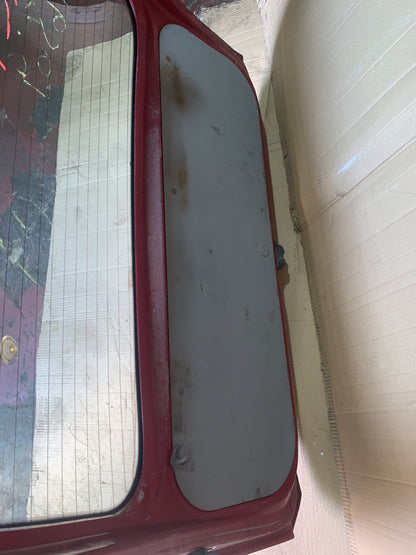 Compuerta Nissan Xtrail