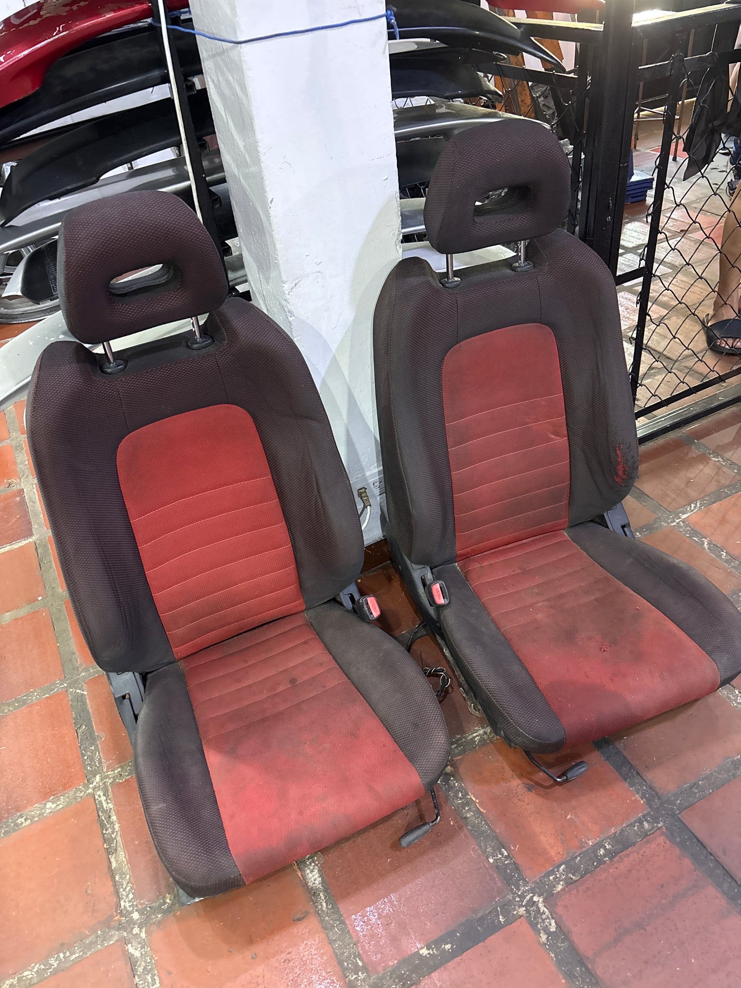 Juego Asientos Decorativos Nissan Sentra B15 SER 2001 2008