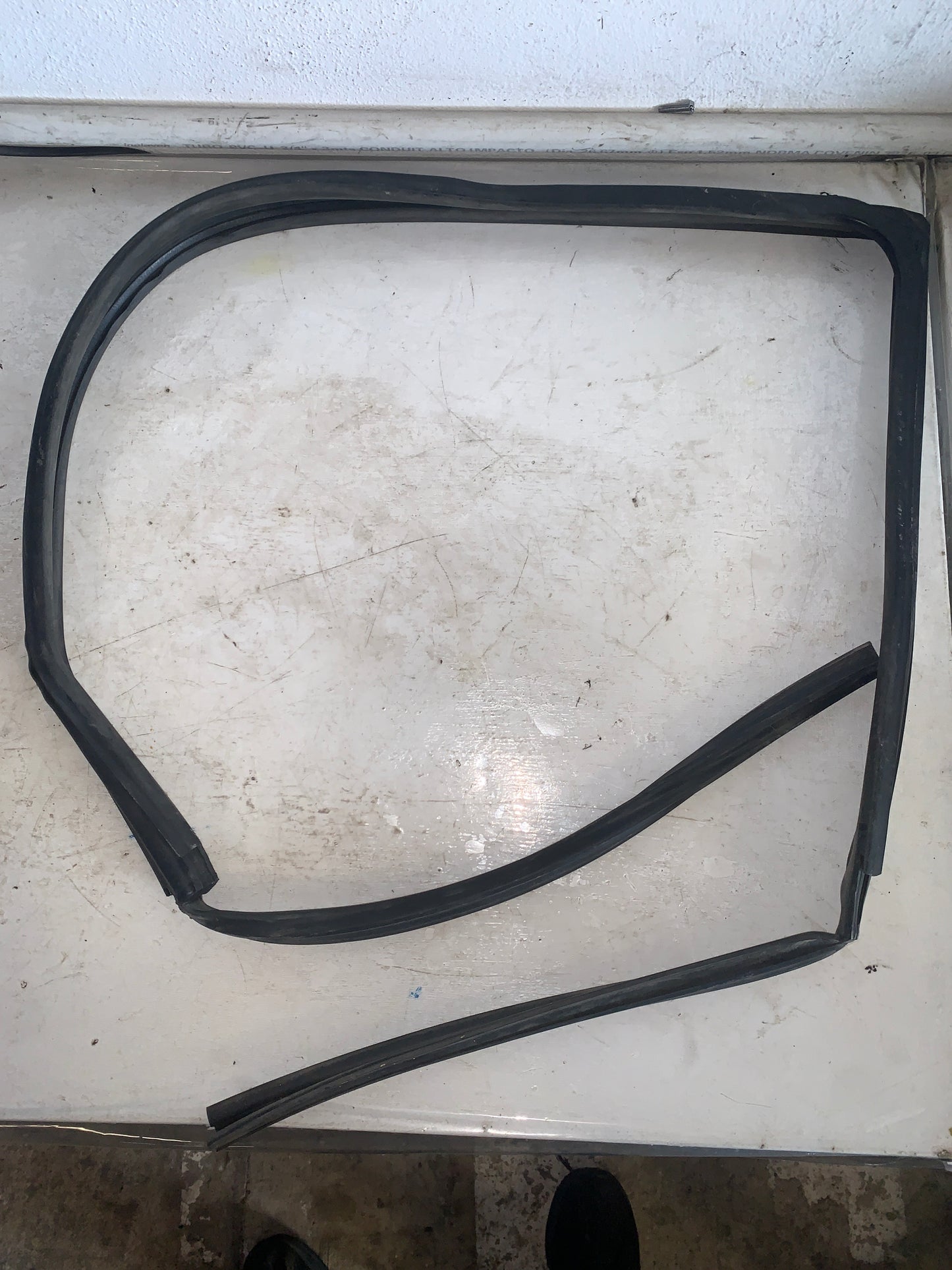 Goma Puerta Vidrio Toyota 4Runner 1996 2002