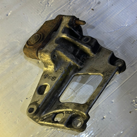 Base Soporte de Motor Nissan Xtrail 2.5