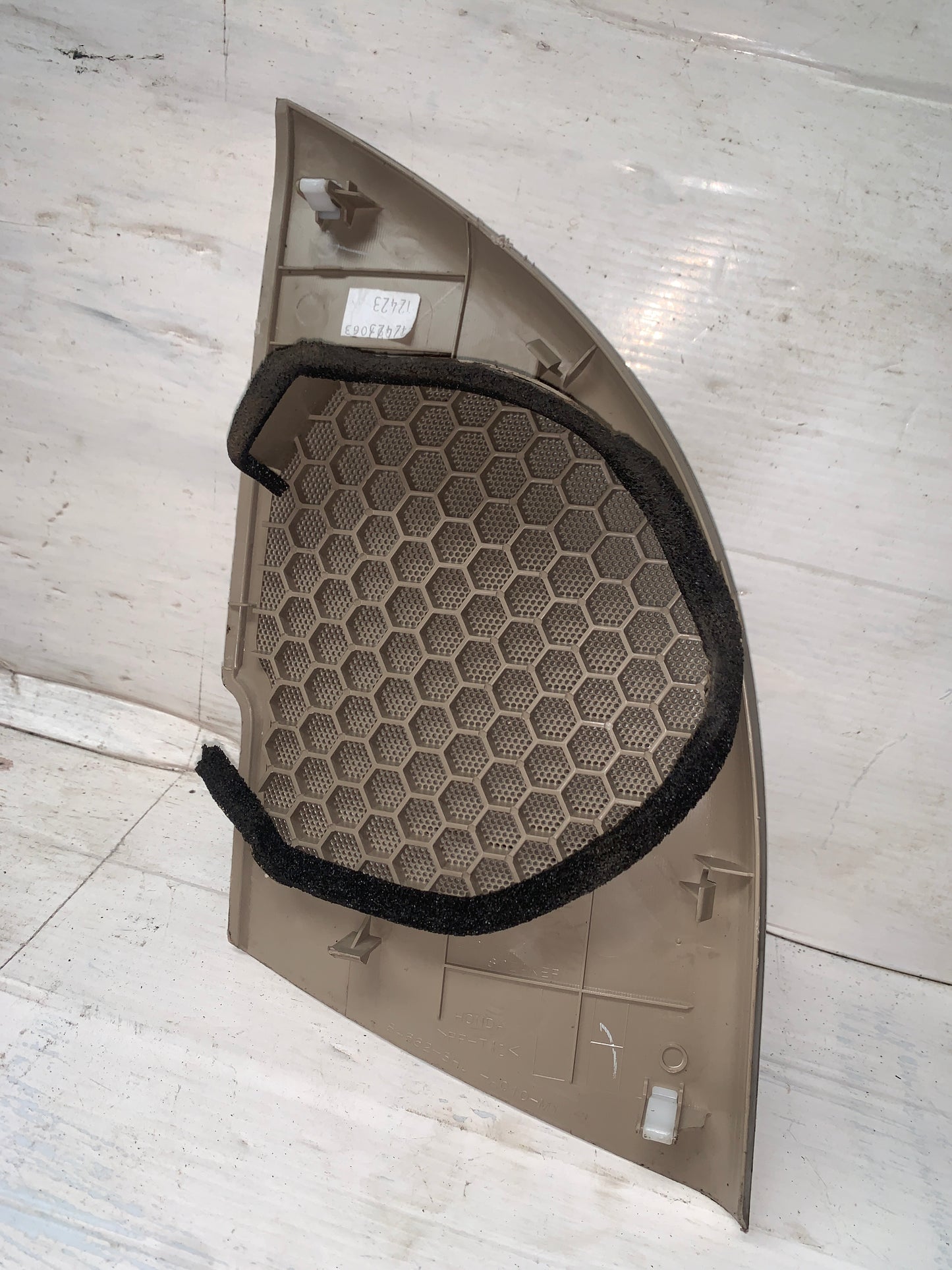 Tapa Corneta Trasera Honda Odyssey 2007