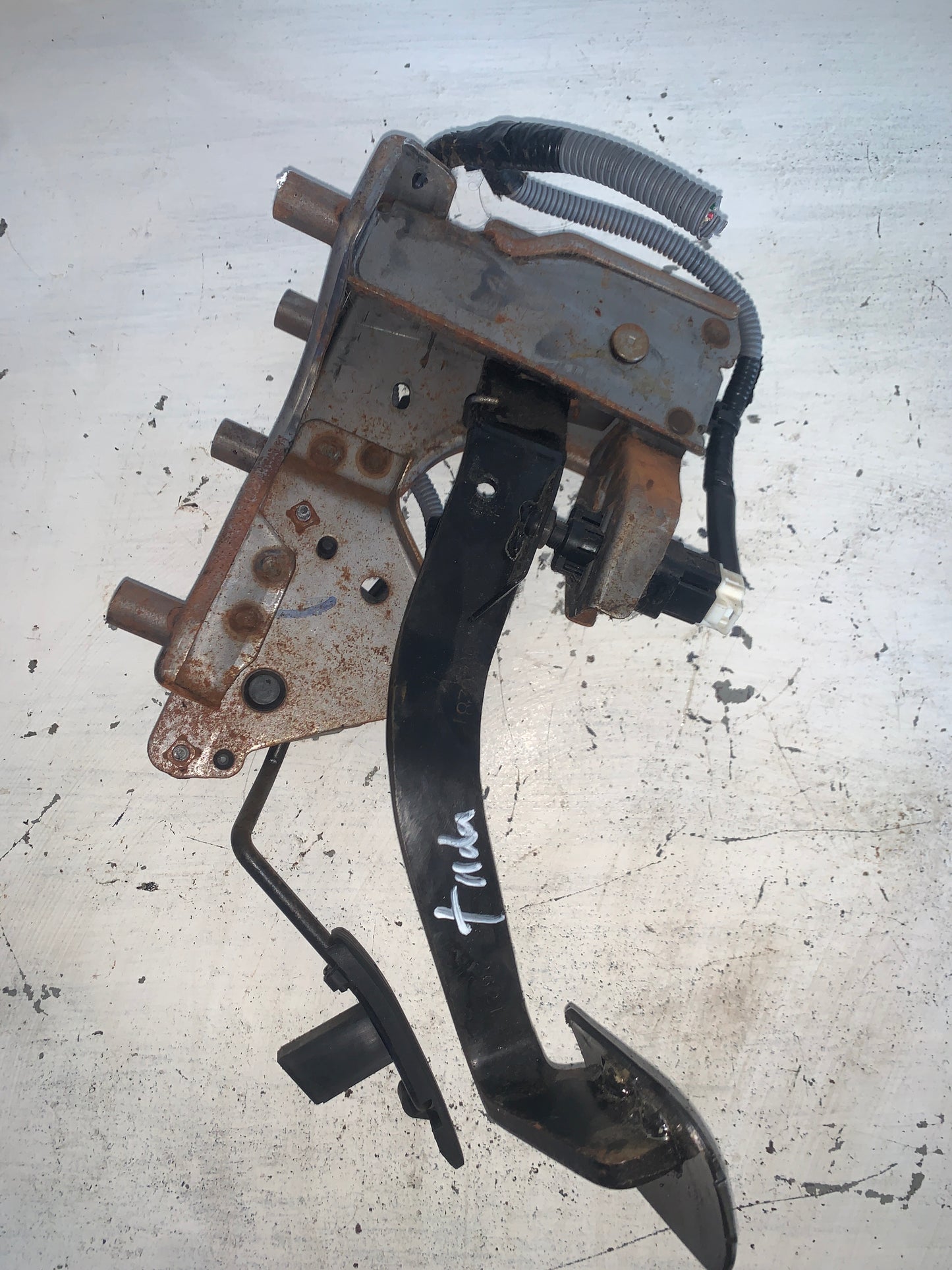 Pedal Freno Acelerador Nissan Tiida