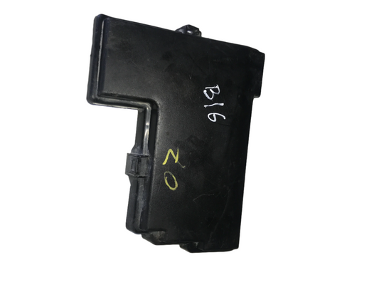 Tapa Fusilera Nissan B16