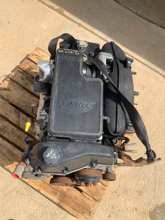 Motor Chevrolet Trailblazer Tapa Plastica 2003 2007 4.2L Vortec