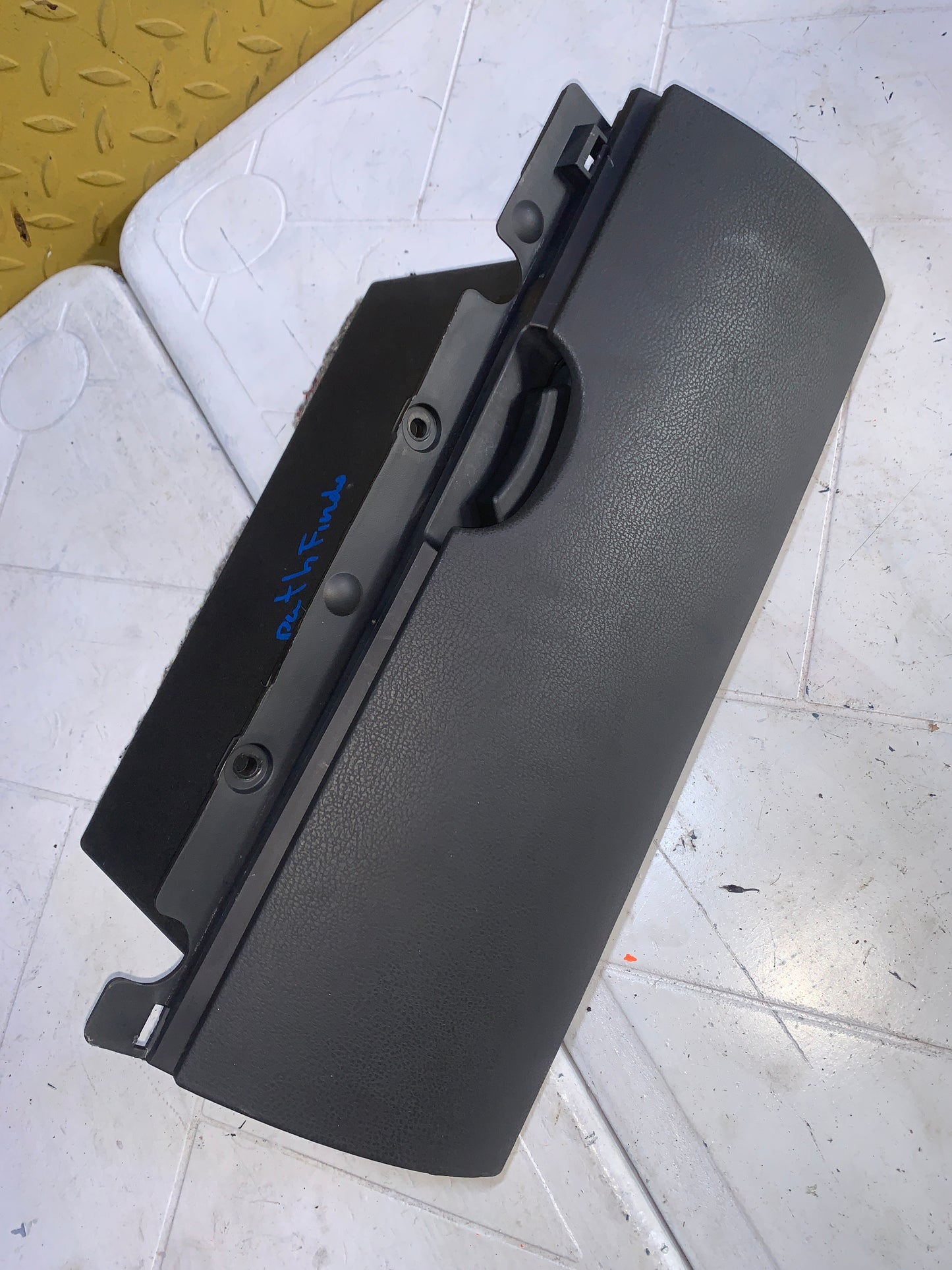 Guantera Tablero Nissan Pathfinder 2001 2006