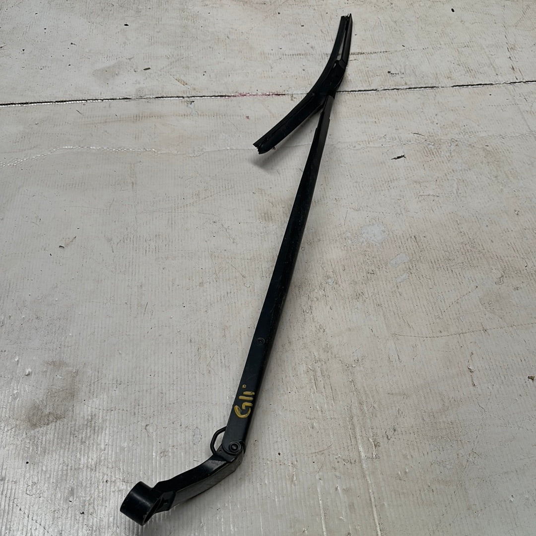 Brazo Limpia Parabrisa Toyota Corolla Gli Delantero 2009 2014