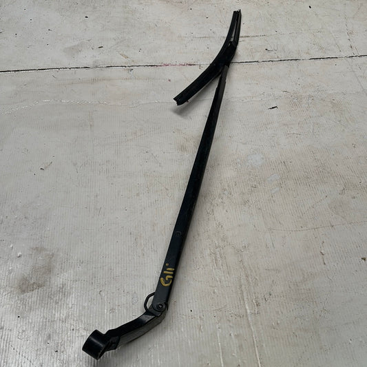 Brazo Limpia Parabrisa Toyota Corolla Gli Delantero 2009 2014