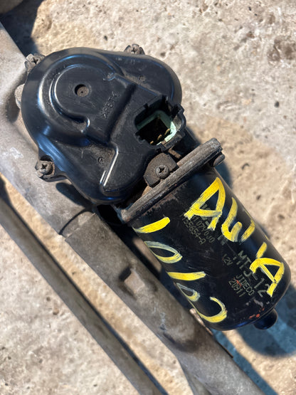 Motor Brazo Limpia Parabrisa Nissan Altima 2010 Delantero