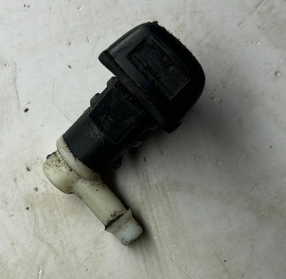 Sapitos Rociadores Limpia Parabrisas Jeep Cherokee 2014