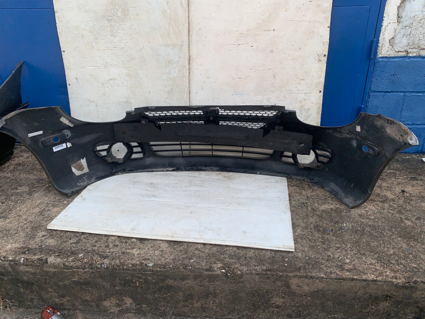 Parachoque Delantero Dodge Neon 2002 2006