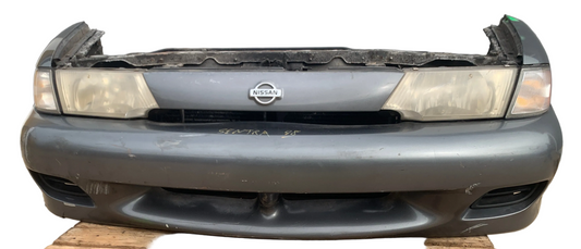 Clip Nissan Sentra B14 1995 2000 Importado