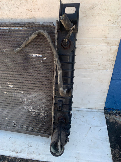 Radiador Chevrolet Tahoe Silverado Avalanche 2006 2011