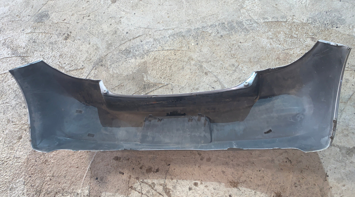Parachoque Trasero Toyota Yaris 2006 2010