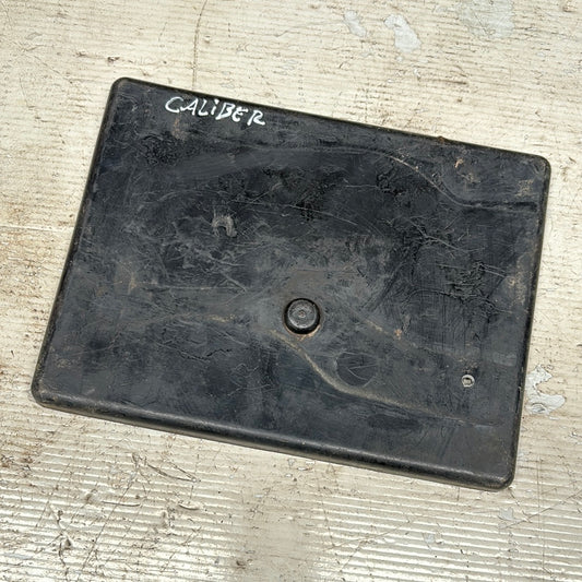 Tapa Base Bateria Dodge Caliber 2005 2012