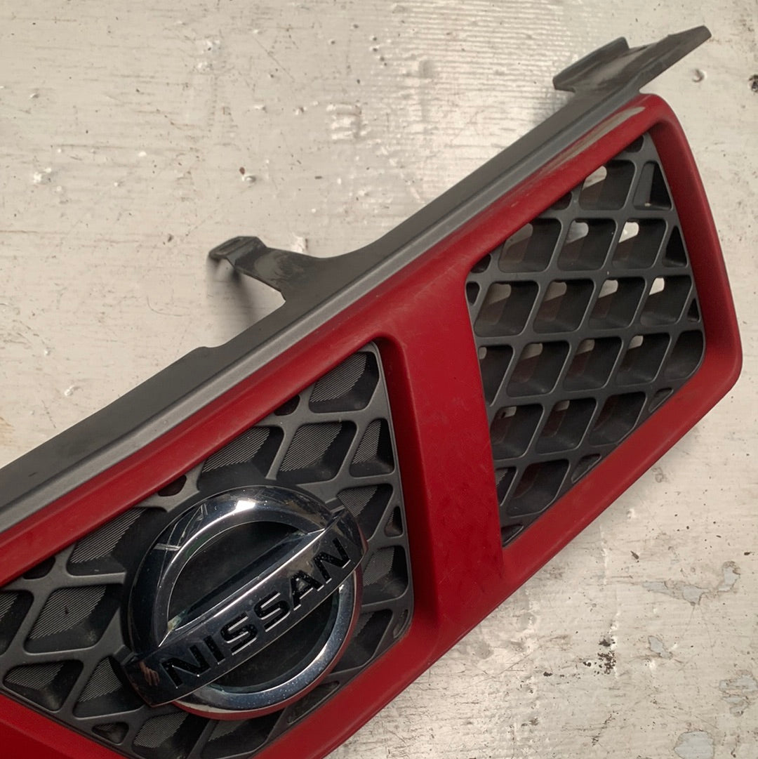 Parrilla Frontal Nissan Xtrail 2002 2007