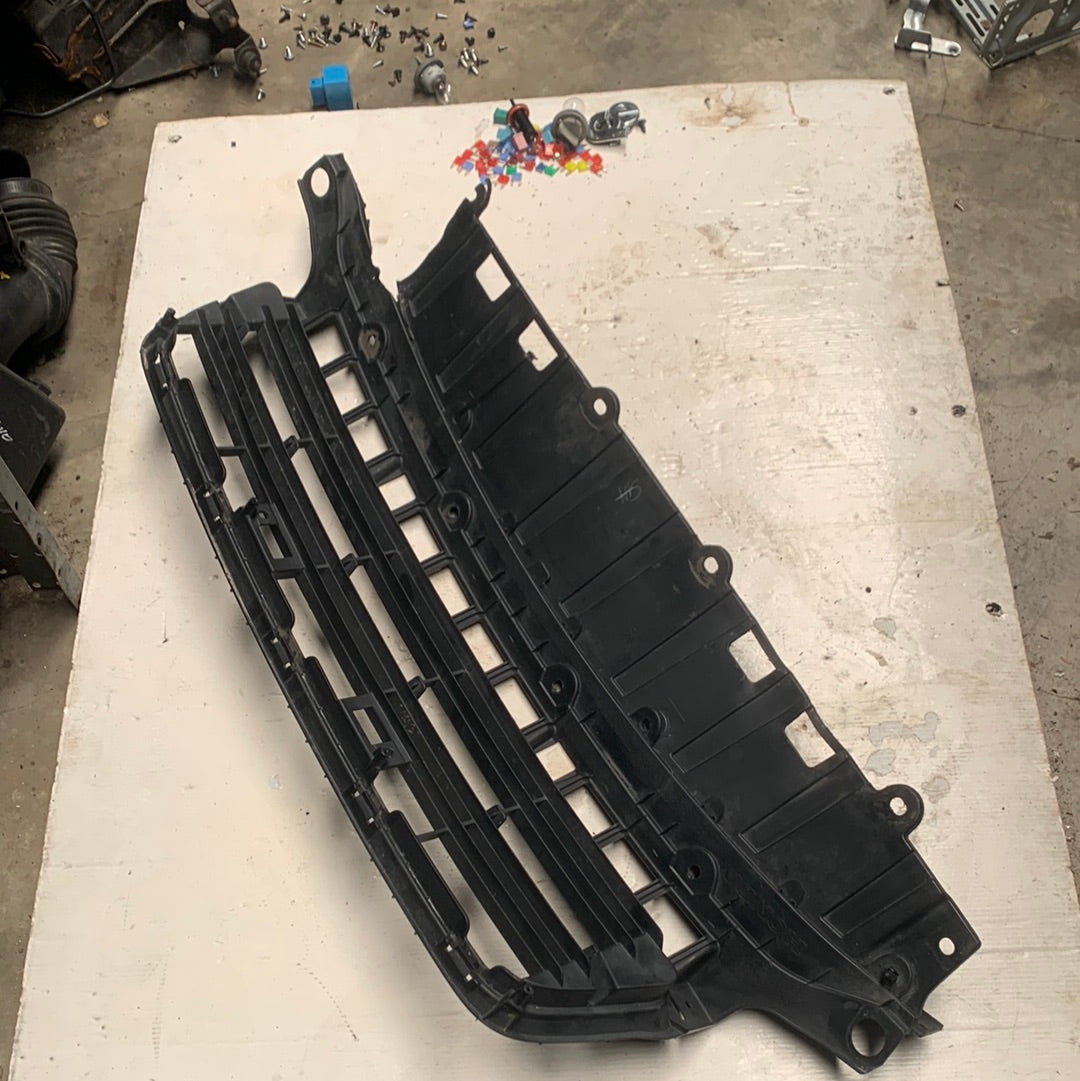 Parrilla Delantera Inferior Honda Civic 2006 2011