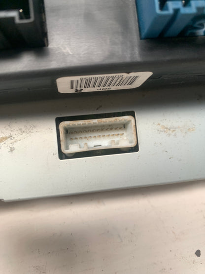 Reproductor Pantalla Nissan Pathfinder 2008 LE