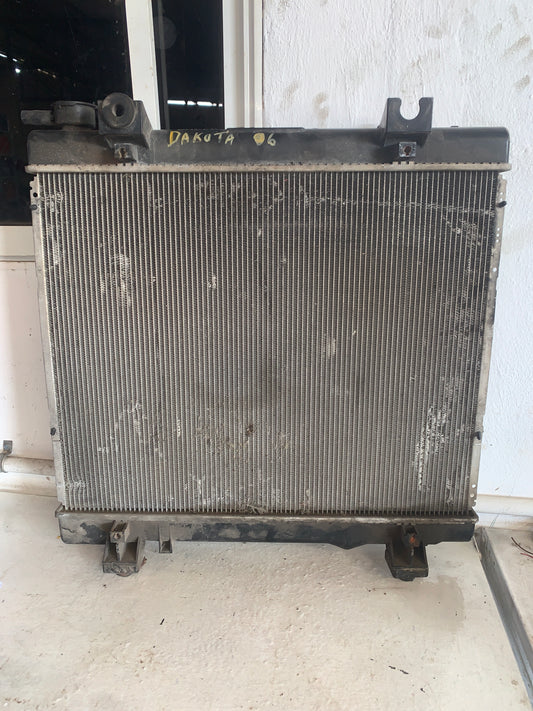Radiador Dodge Dakota 3.7 2006 2011