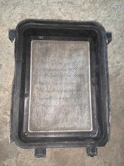 Tapa Filtro Superior Purificación Aire Toyota Yaris 2006 2010 Sport