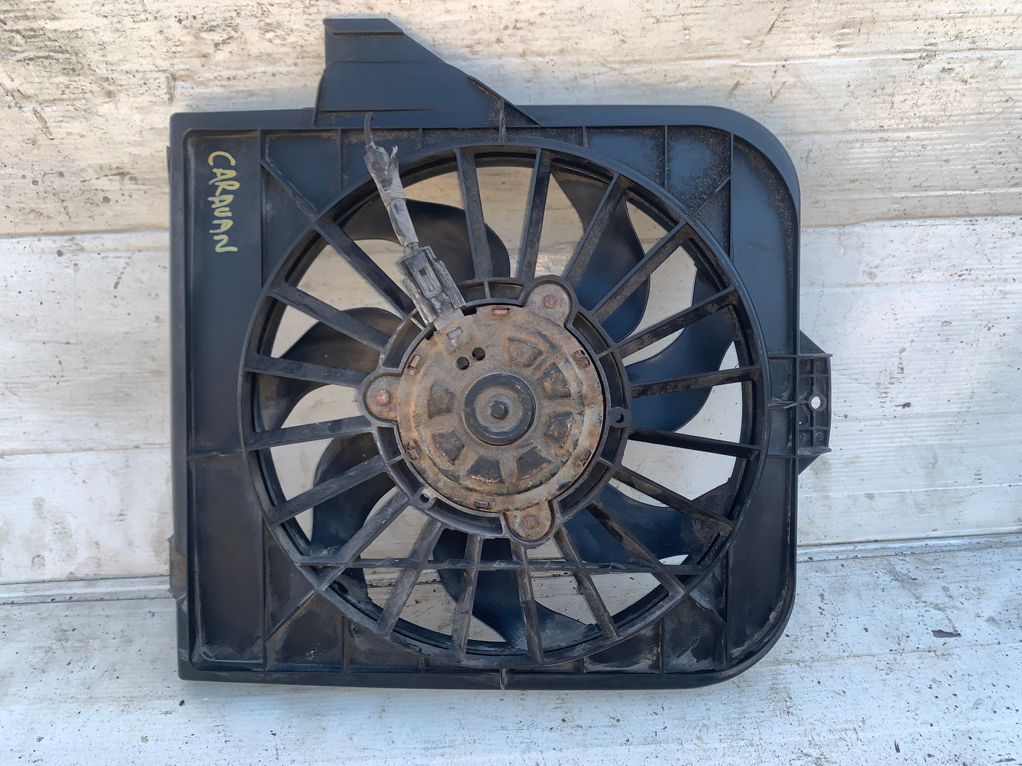 Electroventilador Dodge Grand Caravan Town & Country 2001 2004