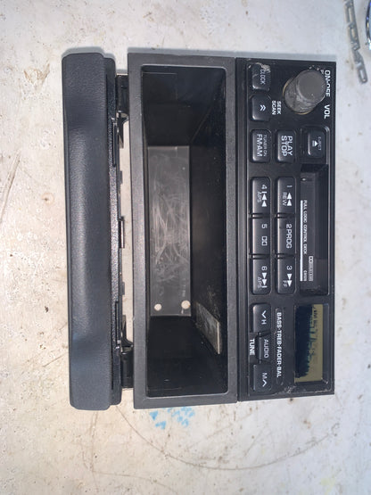 Radio Reproductor Nissan Sentra B14 1995 2000