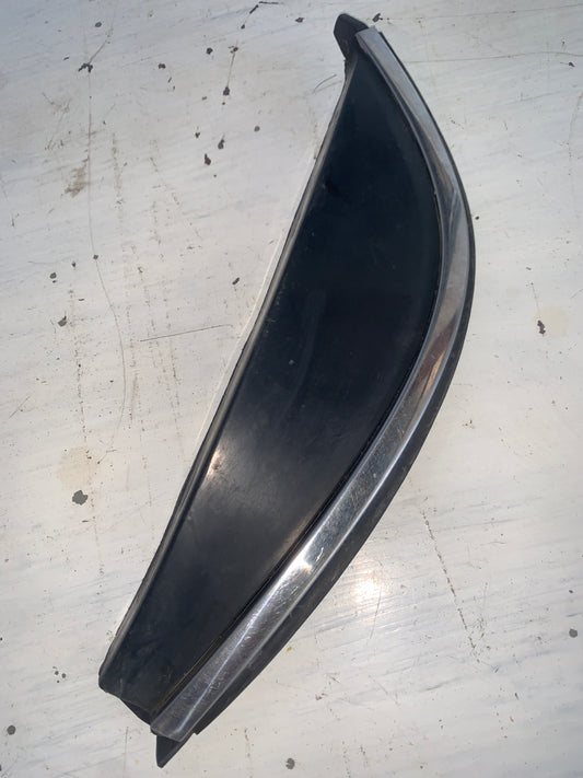 Triangulo Tapa Trasera Nissan Altima 2002 2006