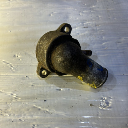 Toma Agua Chevrolet Aveo 1.6