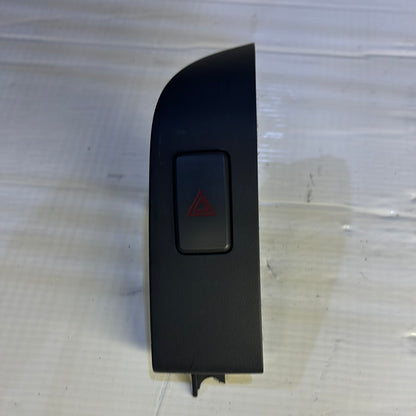 Boton Tecla Luz Emergencia Hyundai Sonata 3.3 2005 2008