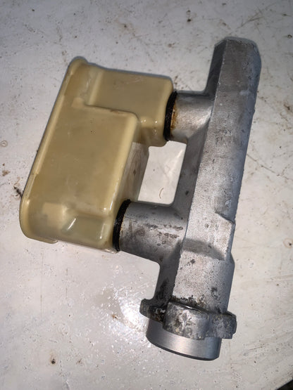 Bomba Freno Chevrolet GMC Blazer Pickup 1500 2500 Silverado 1988 1998