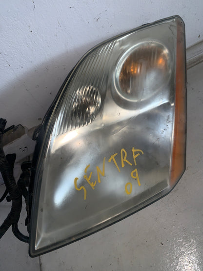 Faro Delantero Nissan Sentra B16 2007 2009
