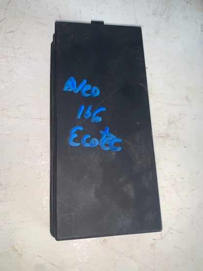 Tapa Fusilera Chevrolet Aveo Ecotec 1.6 2009 2014