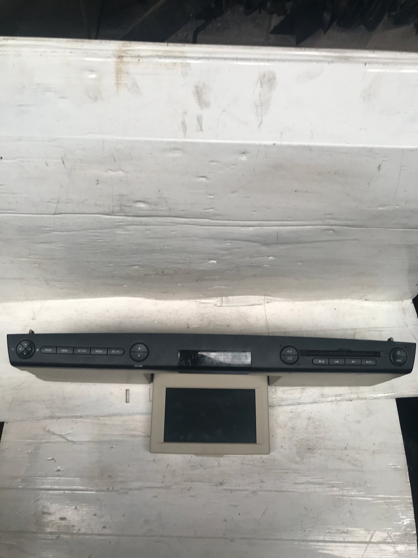 Pantalla Video Reproductor Techo Ford  Explorer Eddie Bauer