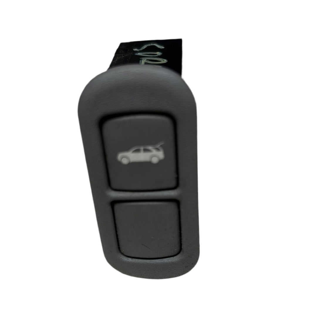 Boton Compuerta Maleta Kia Sorento 2004 2008