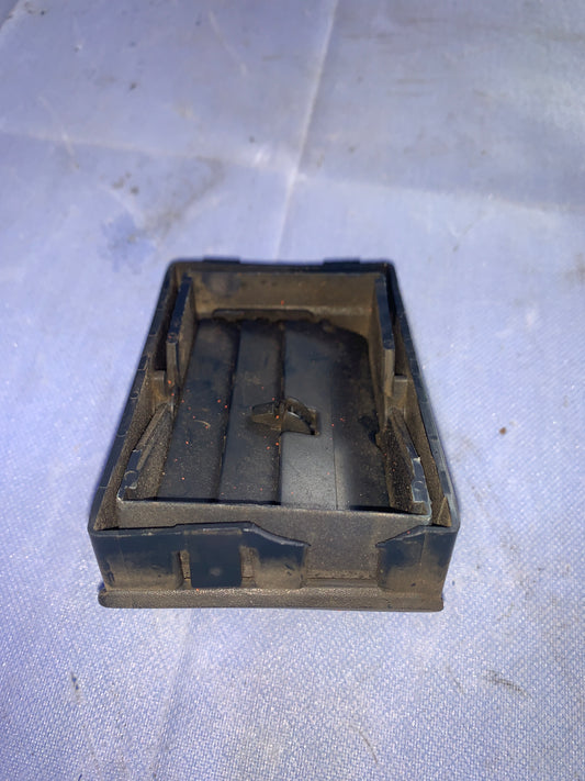 Rejilla Aire Lateral Chevrolet Silverado Blazer Avalanche 1998 2006