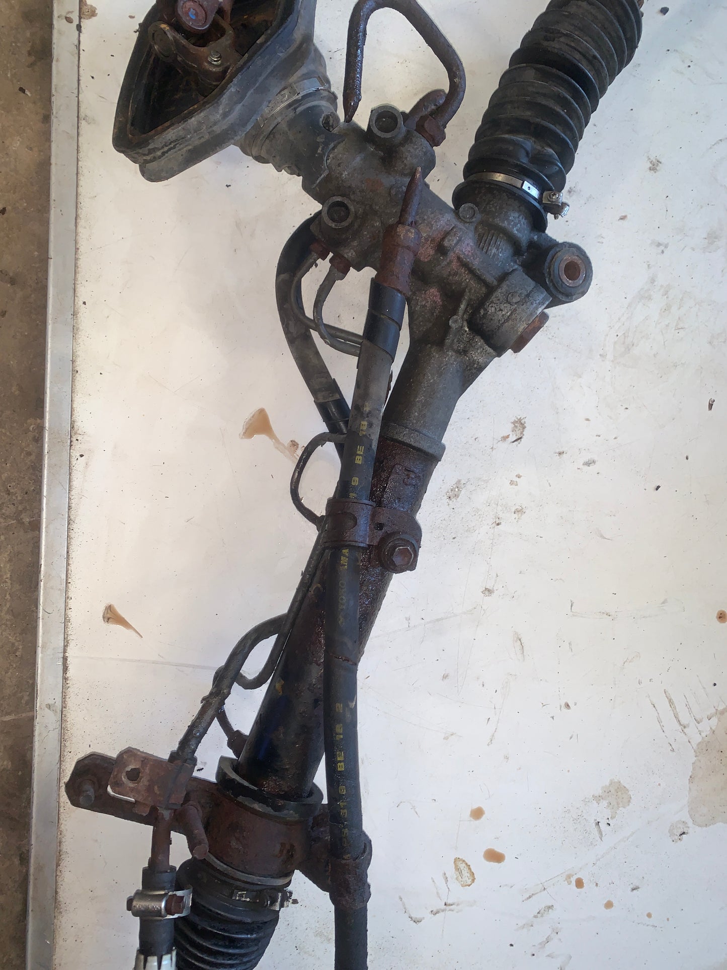 Cajetin De Dirección Kia Sorento 2006 2010