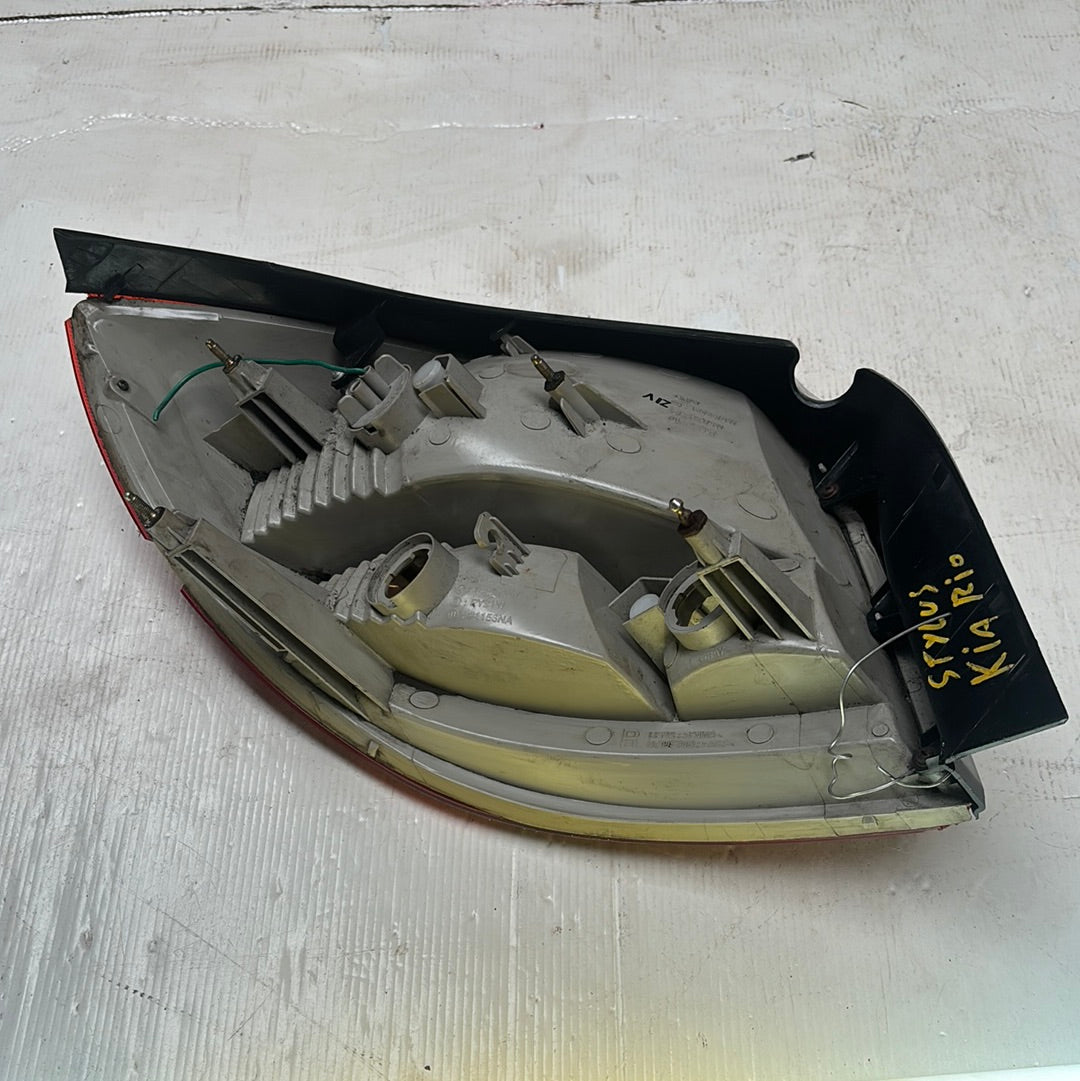 Stop Kia Río Stylus