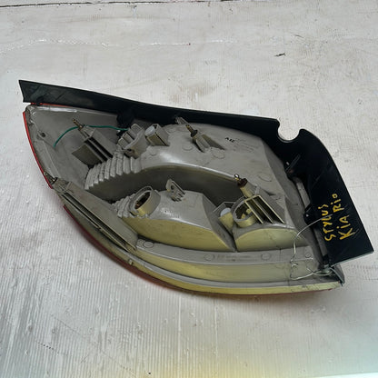 Stop Kia Río Stylus