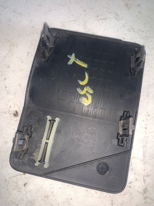 Tapa Fusilera Interna Ford Escape 2001 2007