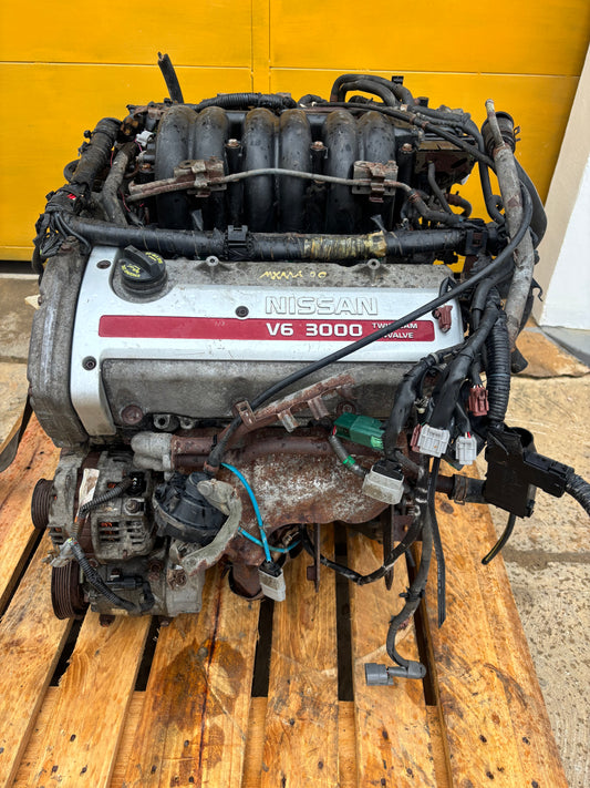 Motor Nissan Maxima 1999 2000 VQ30