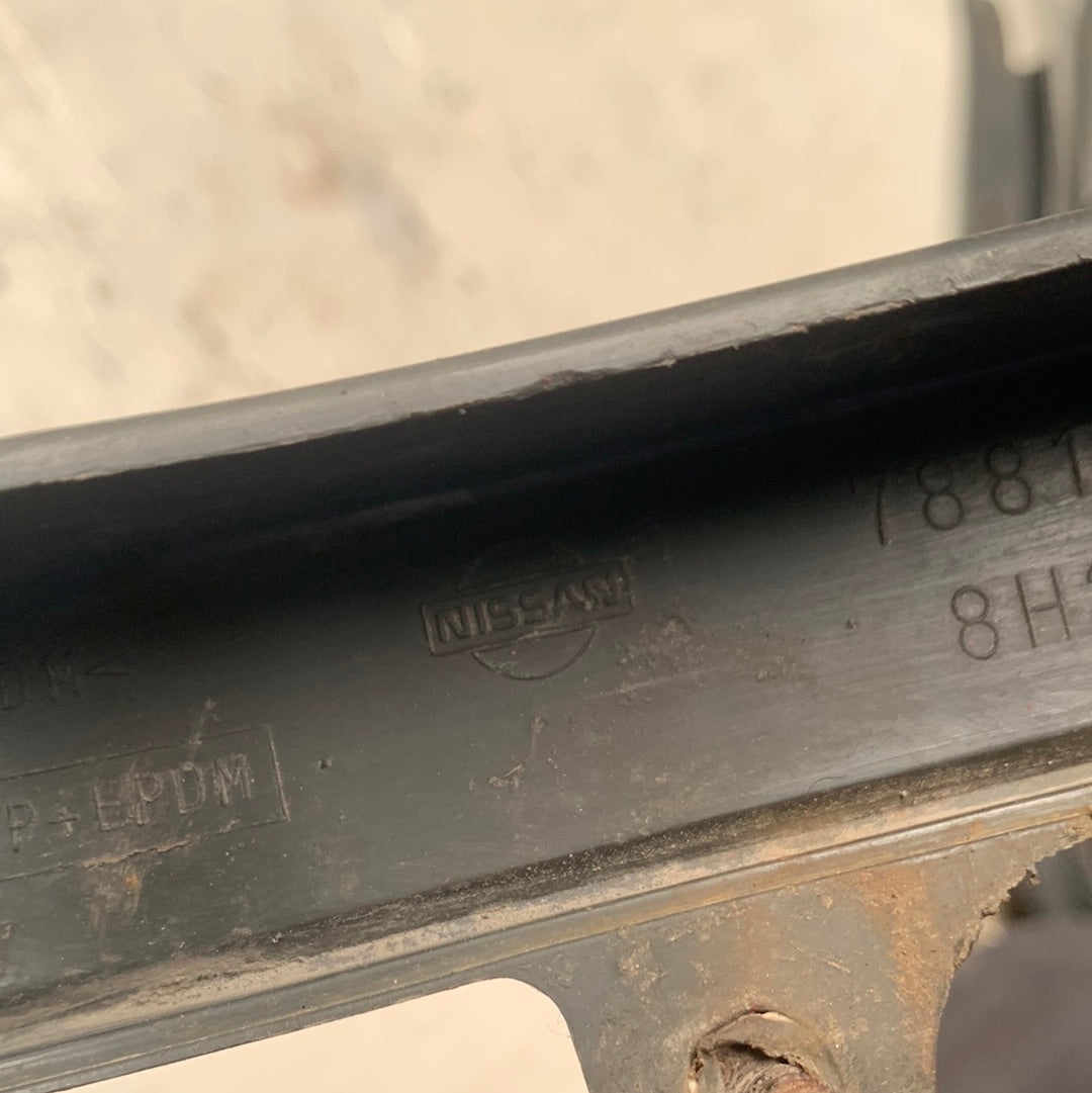 Chapaleta Delantera Nissan Xtrail 2004 2007