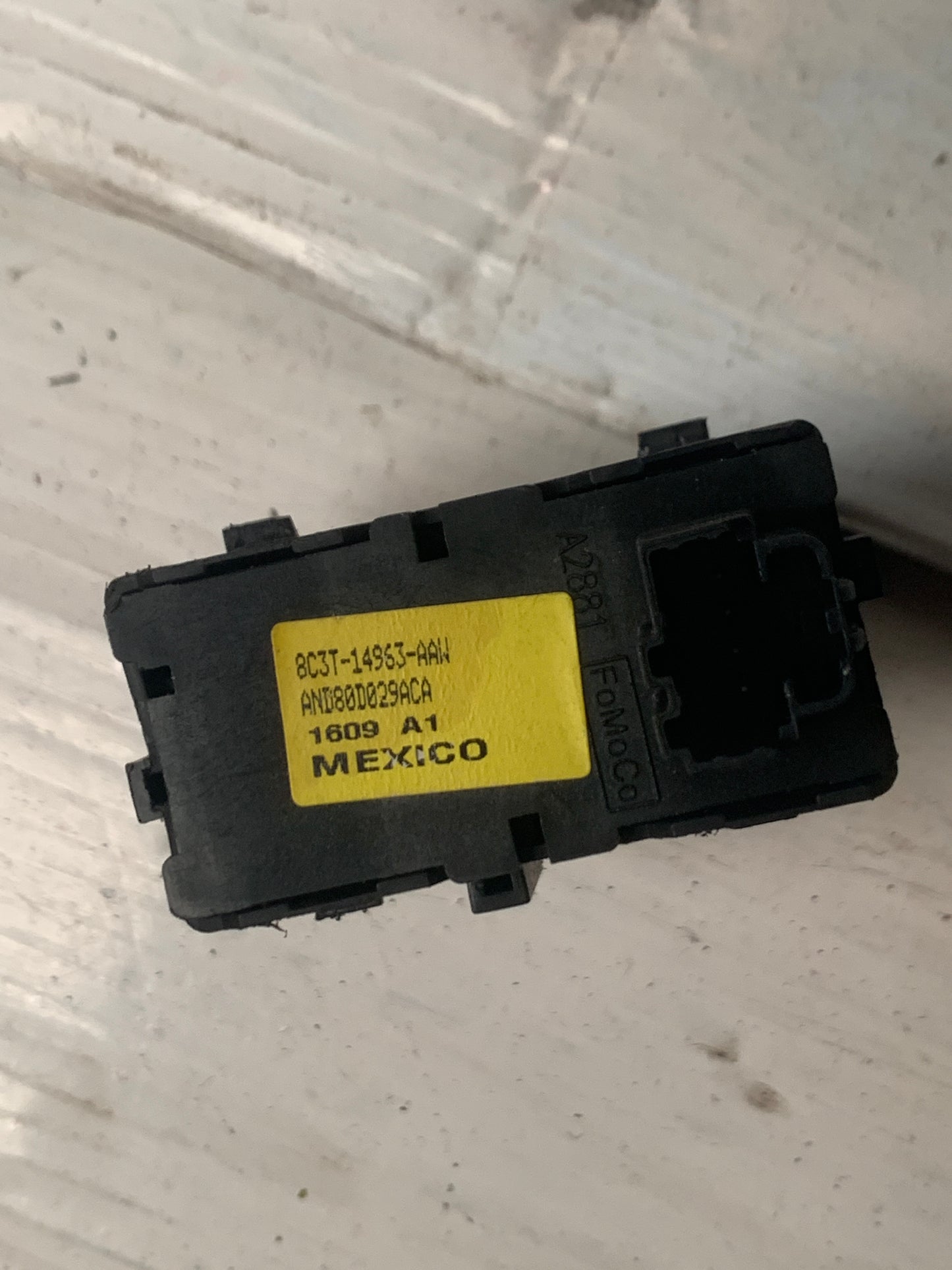Mando Cierre Vidrio Puerta Ford Explorer 2007 2010