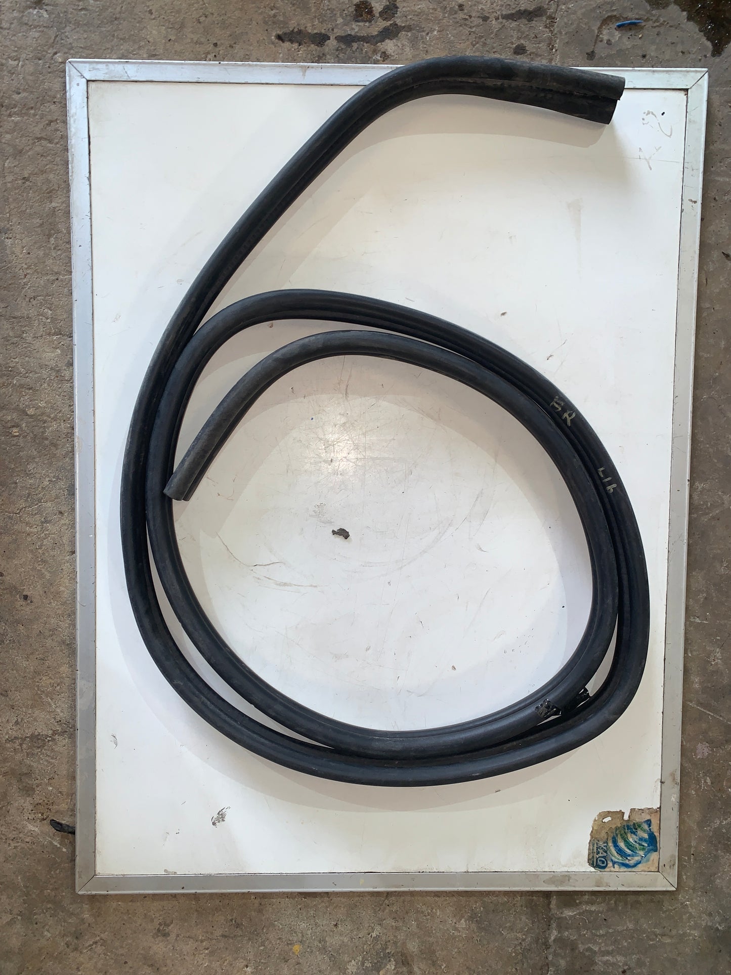 Goma Carroceria Jeep Liberty KJ 2002 2006