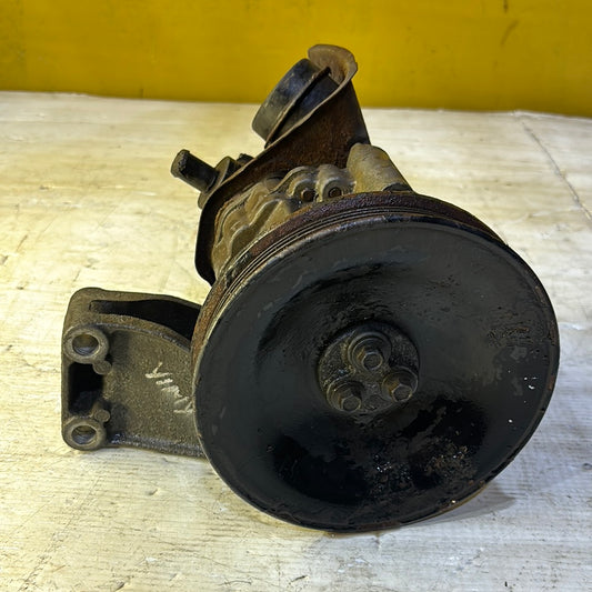 Bomba Direccion Hidraulica Chevrolet Jimmy