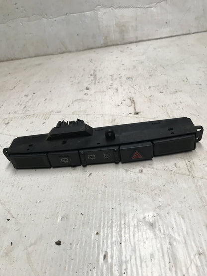 Boton Luz Emergencia Dodge Caravan 2001 2004