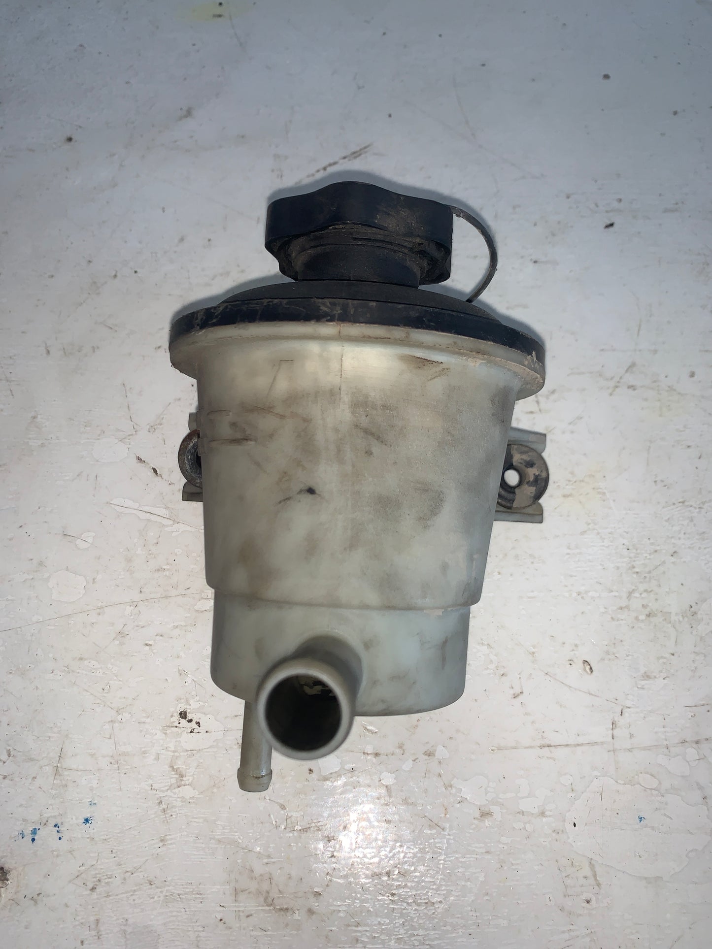 Envase Deposito Aceite Direccion Ford Escape 2004 2008