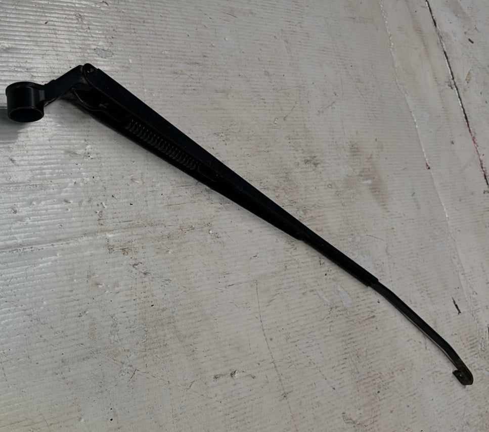 Brazo Cepillo Limpia Parabrisa Toyota Yaris 2000 2005