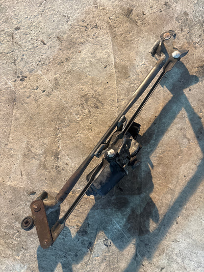 Motor Brazo Limpia Parabrisa Delantero Mazda 6 2004 2009