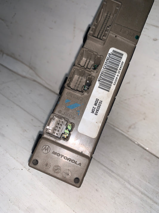 Mando Eleva Vidrio Piloto Chevrolet Silverado 2003 2006 2 ptas