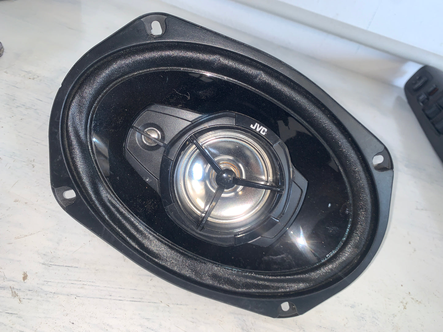 Speaker Corneta Universal
